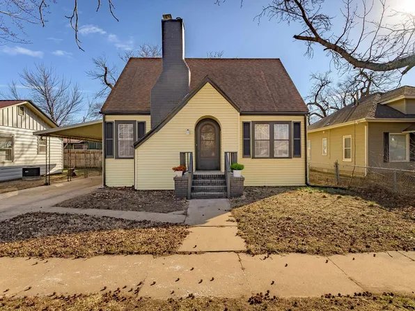 609 W 17th Ave, Hutchinson, KS 67501