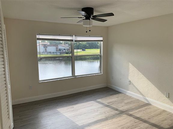 3rd image of 17202 Sandalwood Dr #17202