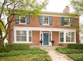 6150 N Berkeley Blvd, Whitefish Bay, WI 53217