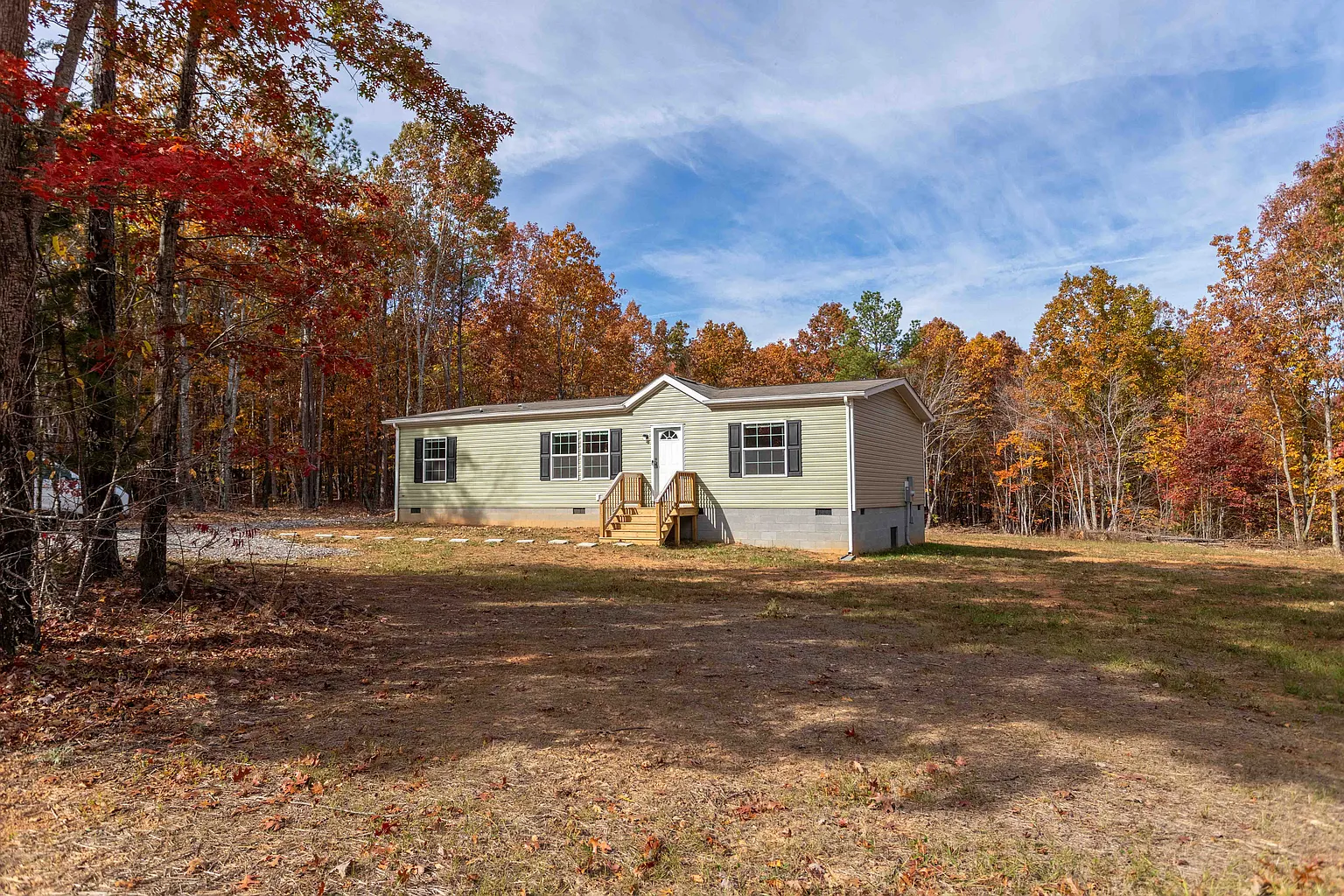 953 Austins Rd photo 1