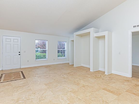 5th image of 3124 SW Armucher Street