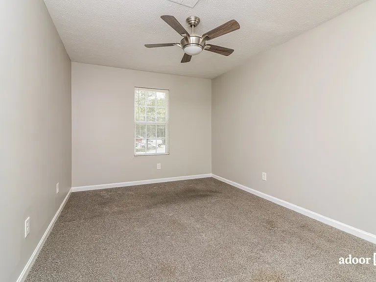 1643 Pecan Log Pl — Photo 13