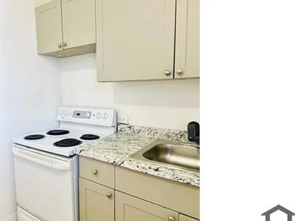 352 NW 11th St, Miami, FL