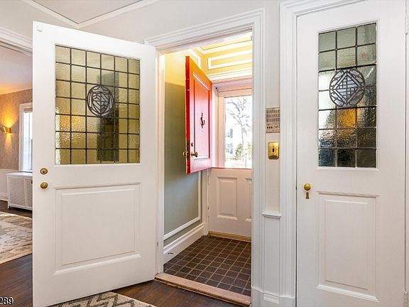 2nd image of 64 Forest Ave