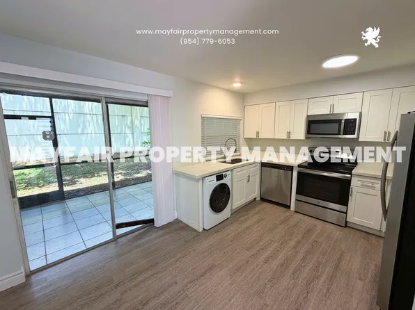 4515 Treehouse Ln APT 12D, Tamarac, FL 33319