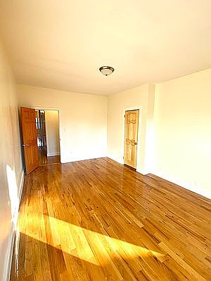 2nd image of 1355 Pacific St APT 4