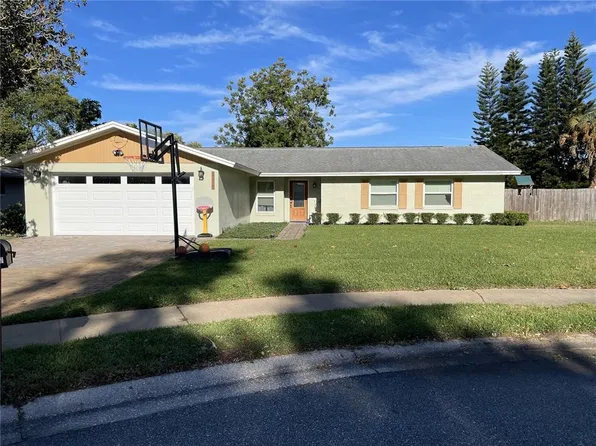 5327 N Lanyard Ct, Winter Park, FL 32792