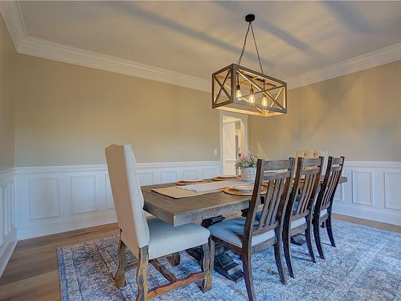 4th image of 147 Youngs Mill Rd