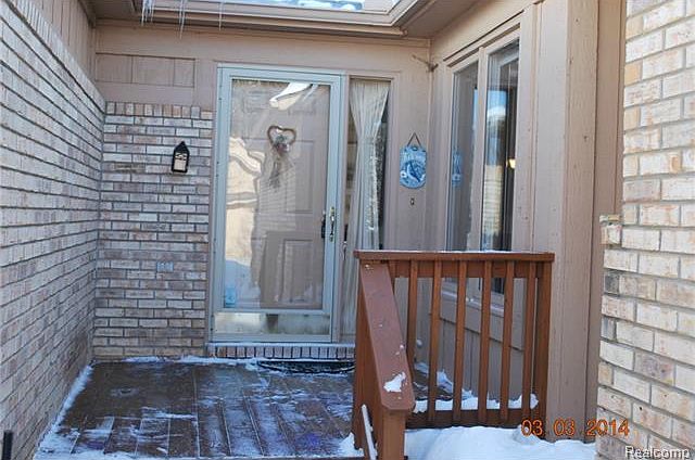 1st image of 35285 Lone Pine Ln