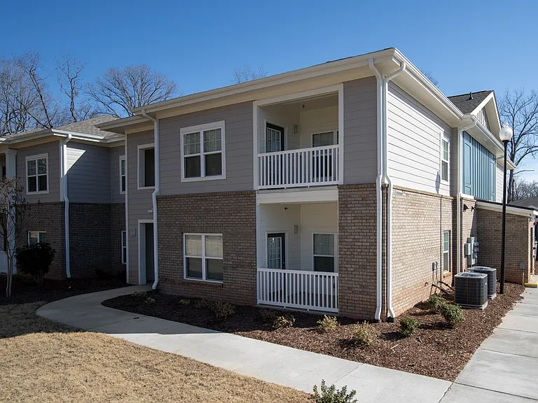 Parkside at Hickory Grove — Photo 26