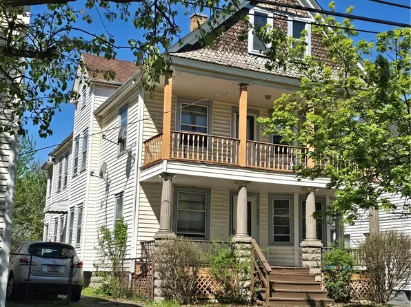 3690 E 57th St, Cleveland, OH 44105