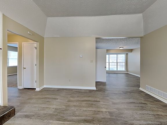 2nd image of 1029 Terance Ave