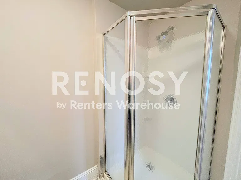 210 Hardy Ave — Photo 26