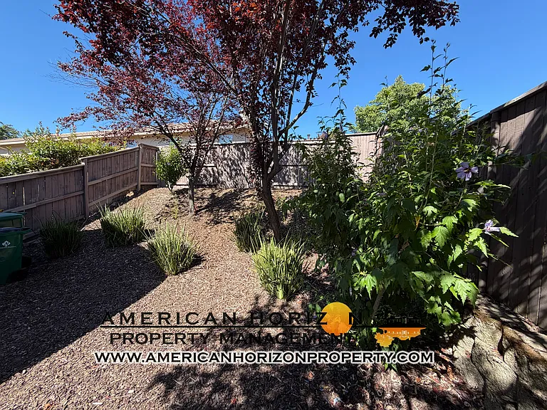 4124 Arenzano Way — Photo 26