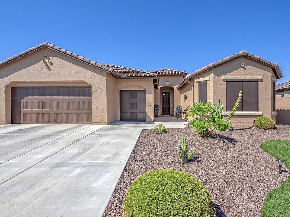 001_Great Curb Appeal