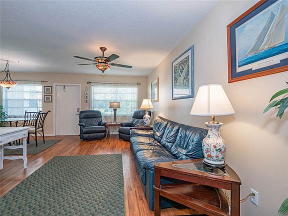 5th image of 23 Vista Gardens Trl APT 105