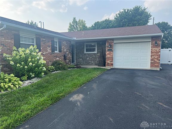 2nd image of 5731 Marblehead Dr