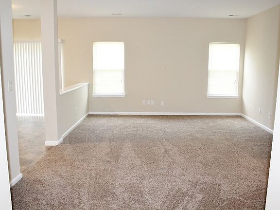 5th image of 5715 Glass Chimney Ln