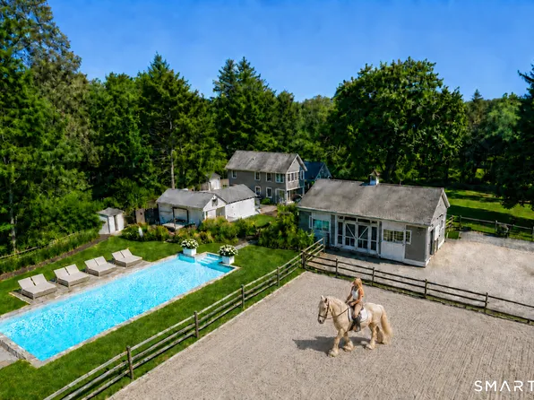 160 Cedar Road, Fairfield, CT 06890