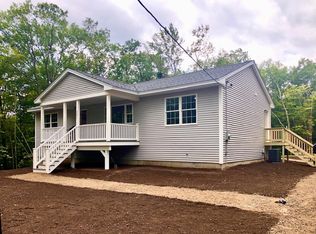 5 Redwood Ln, Sanford, ME 04073