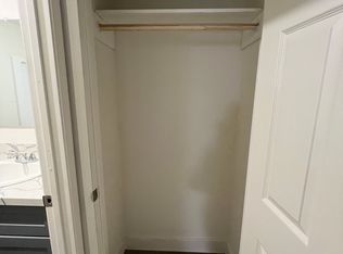 66260 Hayvenhurst Ave #219, Van Nuys, CA 91406