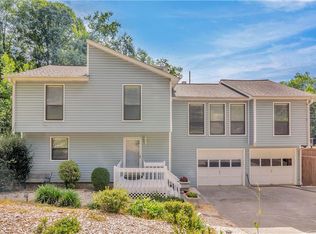 4418 Oak Hill Ter NE, Marietta, GA 30066
