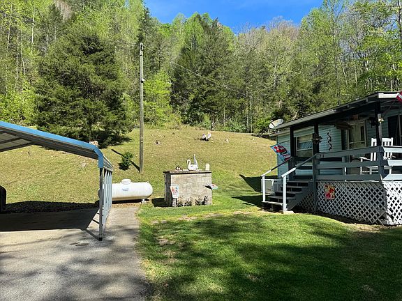 5th image of 211 Buzzard Fork Rd