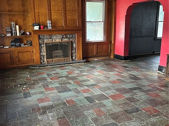 3rd image of 2030 7th Ave