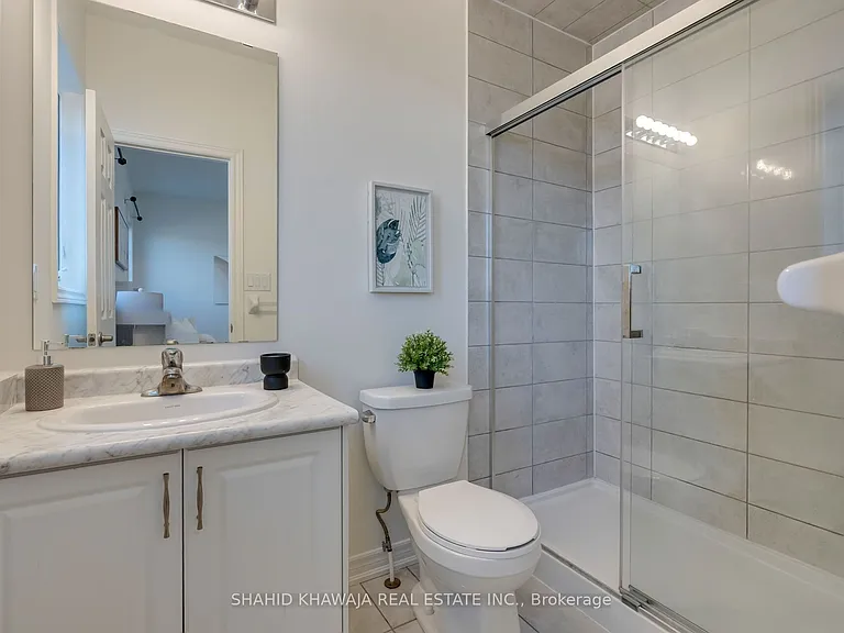 62 Holcomb Ter — Photo 19