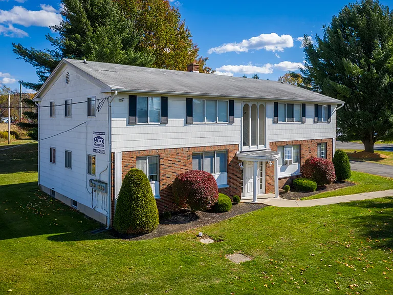 12100 County Line Rd — Photo 10
