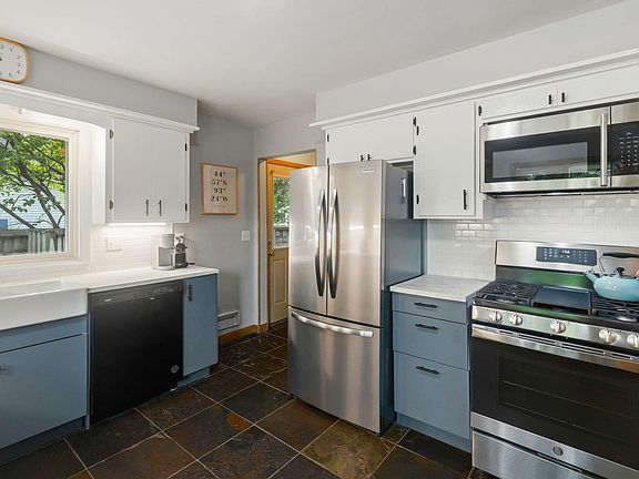 4th image of 6334 Pleasant Ave
