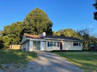 1182 Von Roy Rd, Bedford, VA 24523