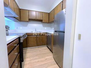 2320 SW Cactus Dr #7, Portland, OR 97205
