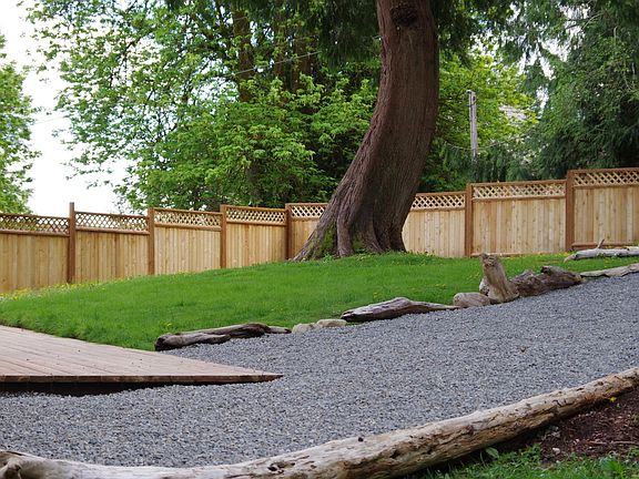 large private front yard