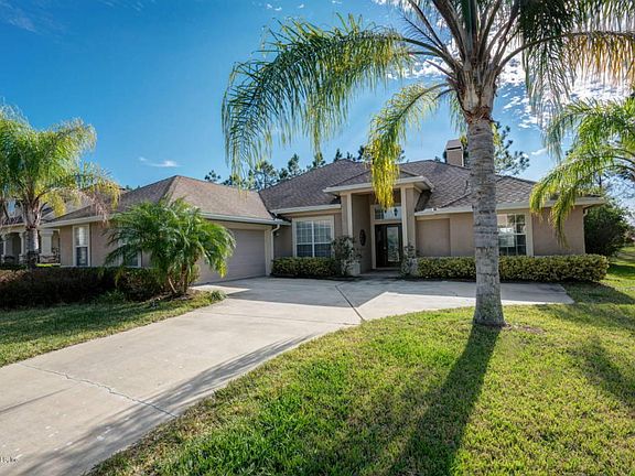 3rd image of 2409 E Caparina Dr