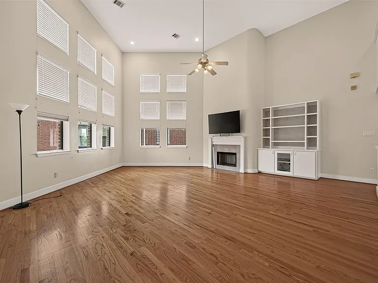 9829 Madeline Alyssa Ct — Photo 12
