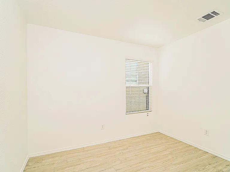 8806 Barrow Path — Photo 12