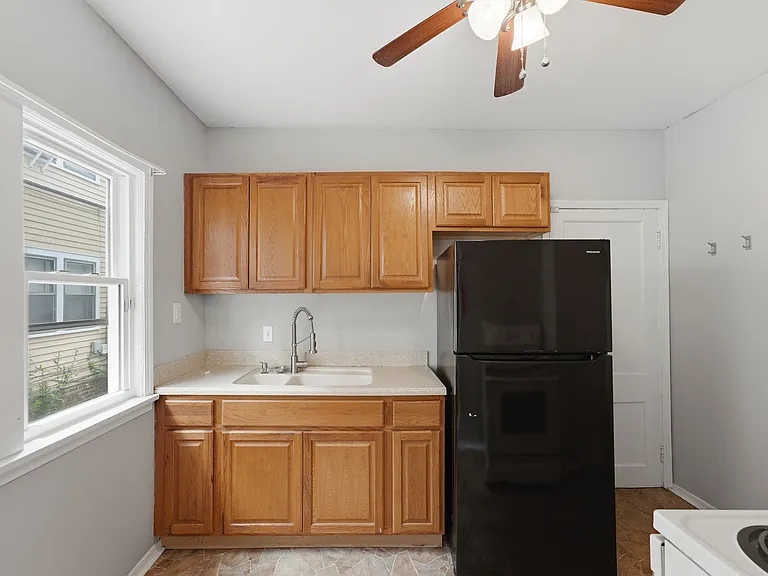 1668 Coventry Rd #1 — Photo 11