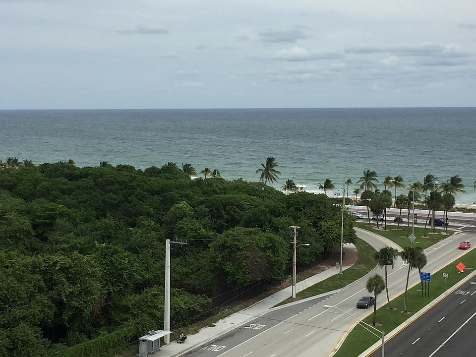 View to the state park and ocean