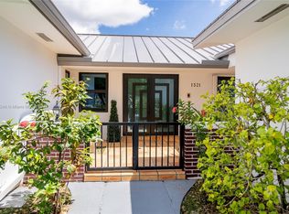 1321 SW 84th Ct, Miami, FL 33144