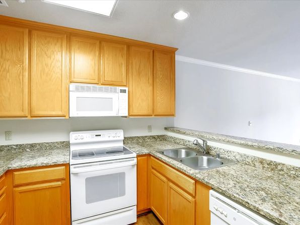 540 S El Camino Real APT 201