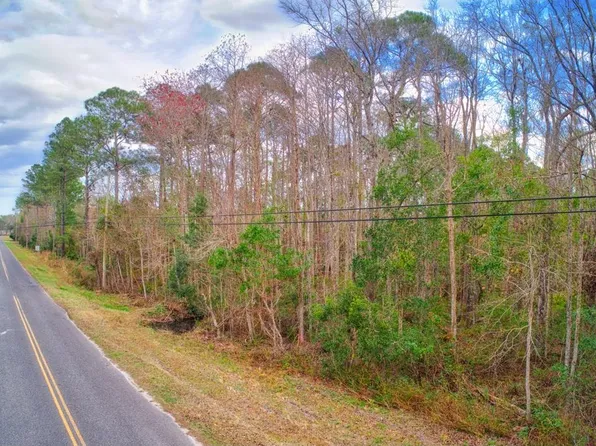 Lark Rd, Yulee, FL 32097