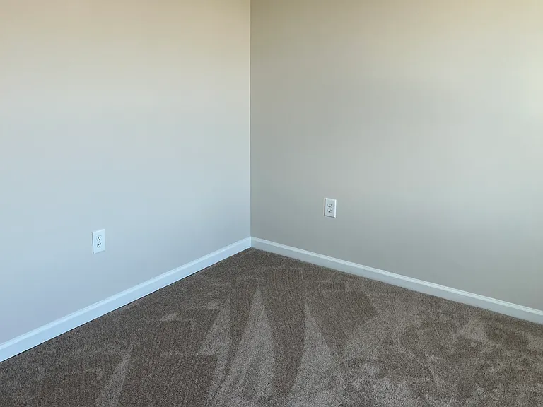 Carson Cir — Photo 21