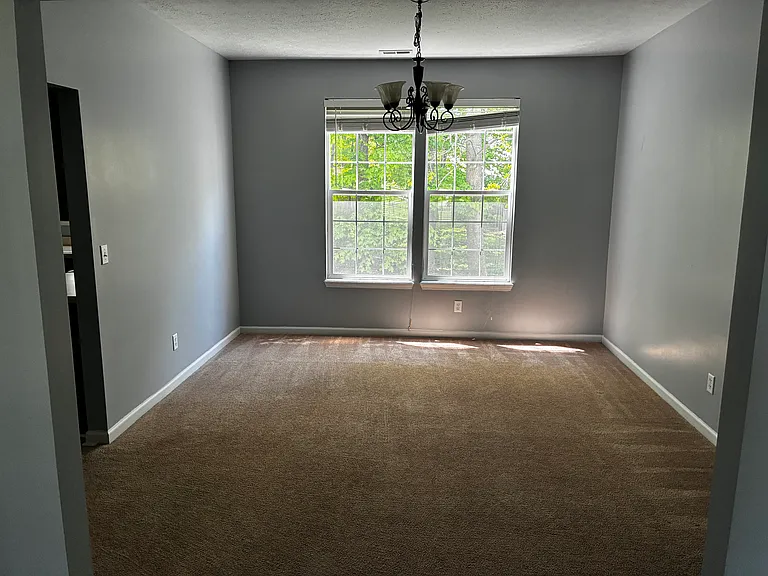 12647 Gunnison Dr — Photo 5