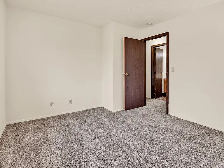 2 Bedroom