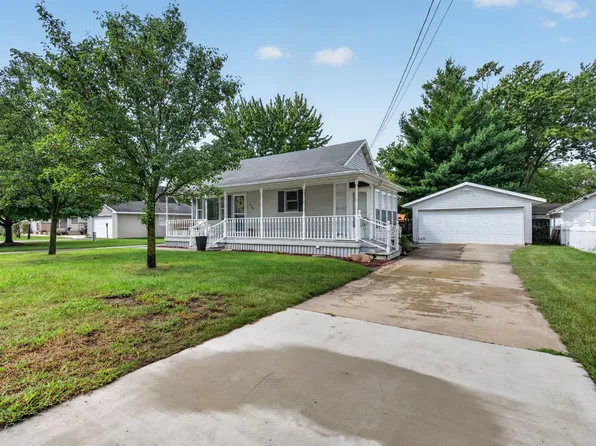 250 N Irving St, Coal City, IL 60416