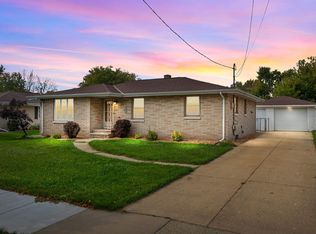 828 Melissa St, Menasha, WI 54952