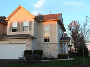 2430 Sunshine Ln, Aurora, IL 60503