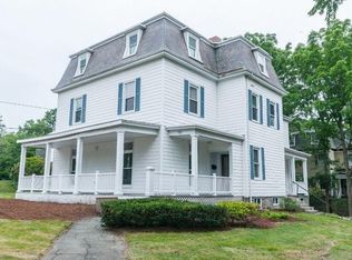 26 Knowles St, Newton, MA 02459