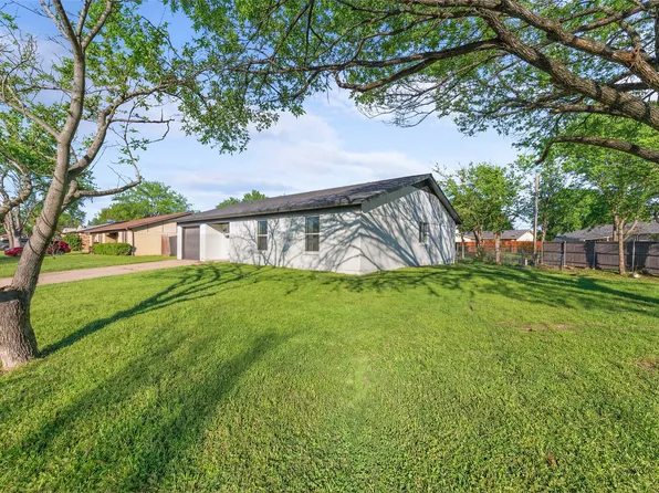 1434 Caladium Dr, Mesquite, TX 75149